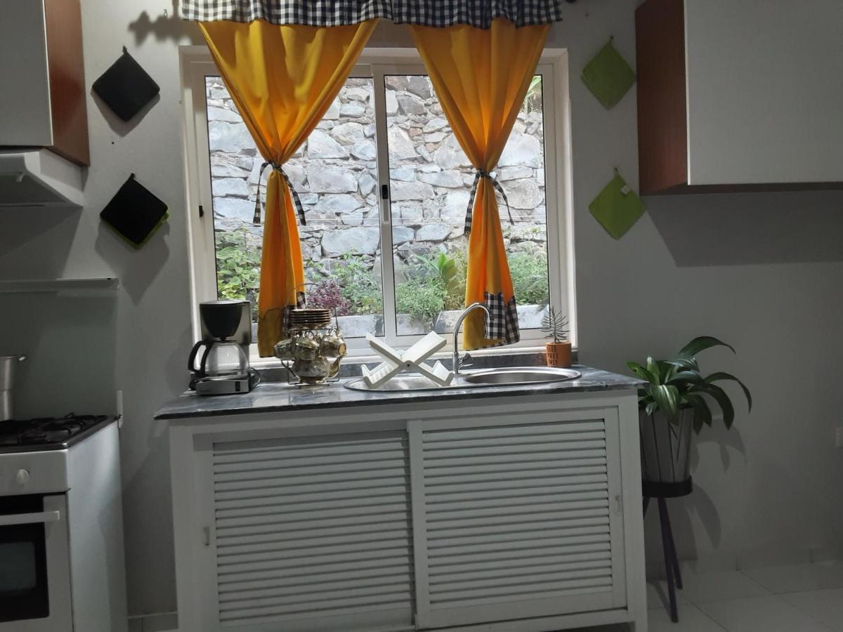 Bed and Breakfast Casa Familiar Por Do Sol Ribeira Grande Екстер'єр фото